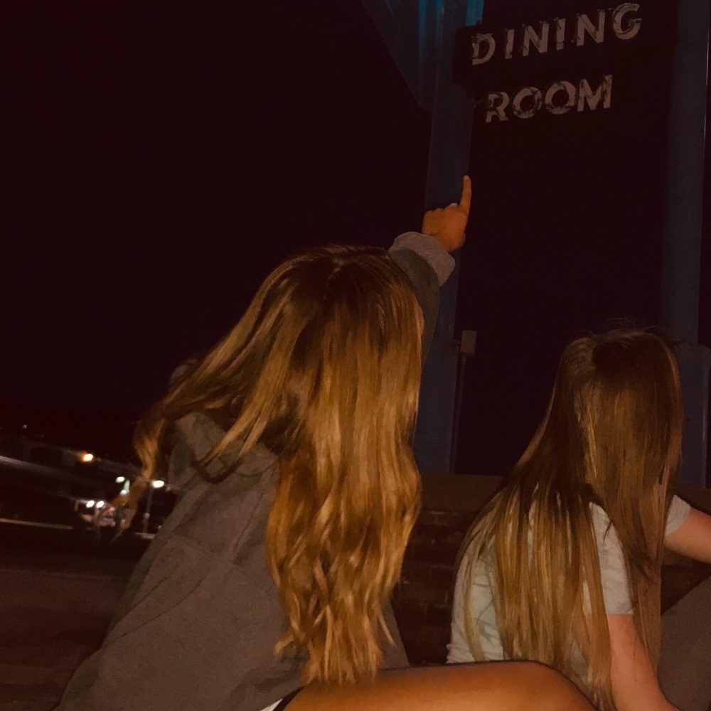 Meet your Posher, Madeline